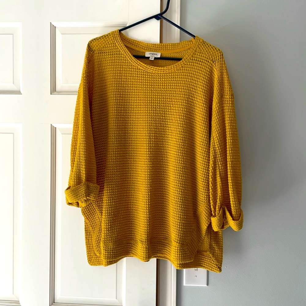 Umgee Mustard Yellow Waffle Knit Top